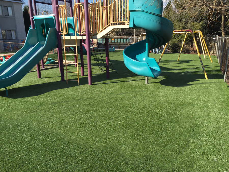 Safe Playgroud Turf