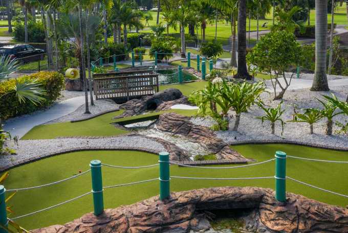 Out door artificial grass mini golf course installed by SYNLawn