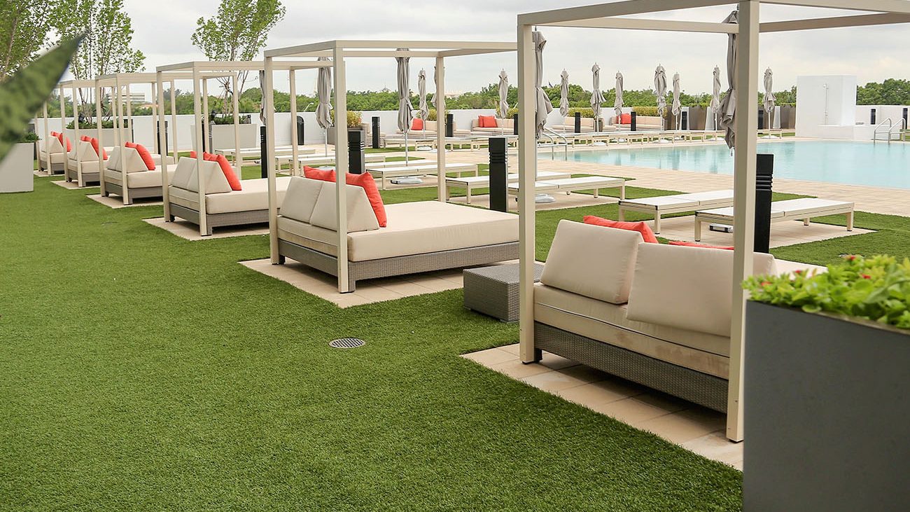Commercial artificial grass lawn area from SYNLawn