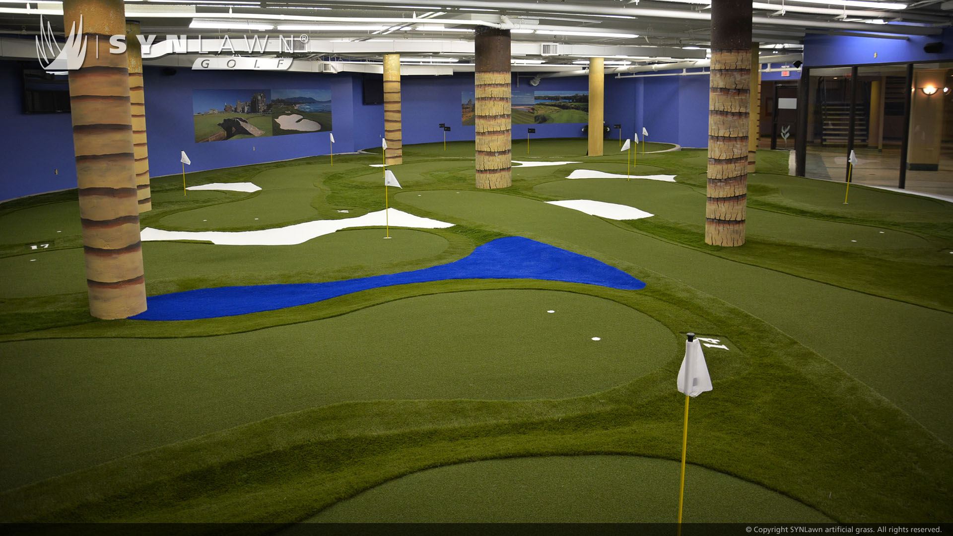 Indoor putting green in Atlanta, GA
