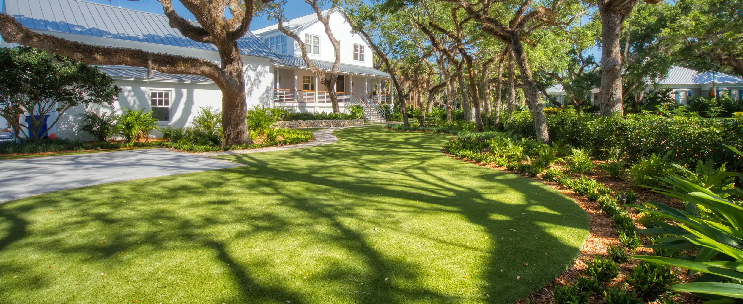 artificial-grass-backyard-hero SYNLawn artificial grass front yard installation