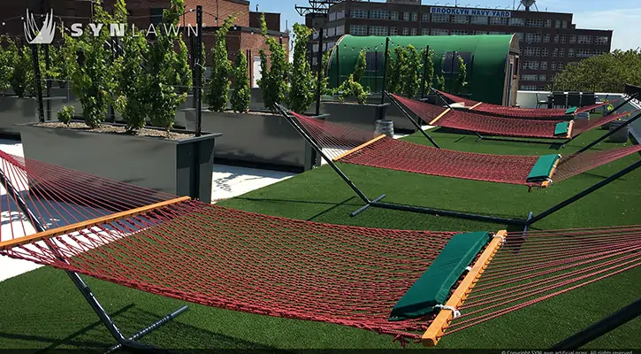 commercial-rooftop-lawn-synlawn-ga