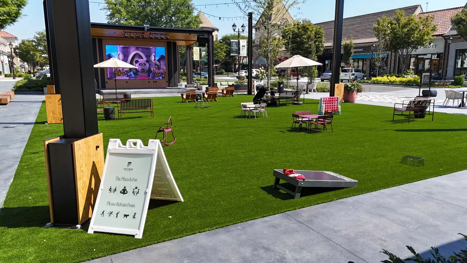 Commercial artificial grass courtyard installed by SYNLawn Georgia